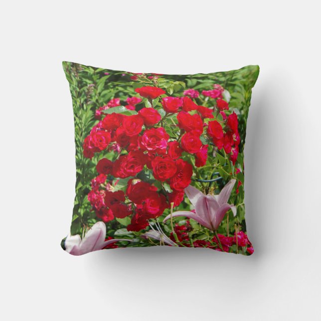 Red Roses pillow (Front)
