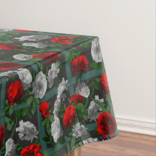 Red Roses   Tablecloth