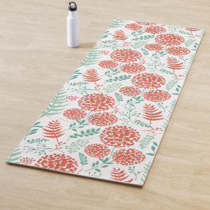 Red round flowers green leaves pattern yoga mat