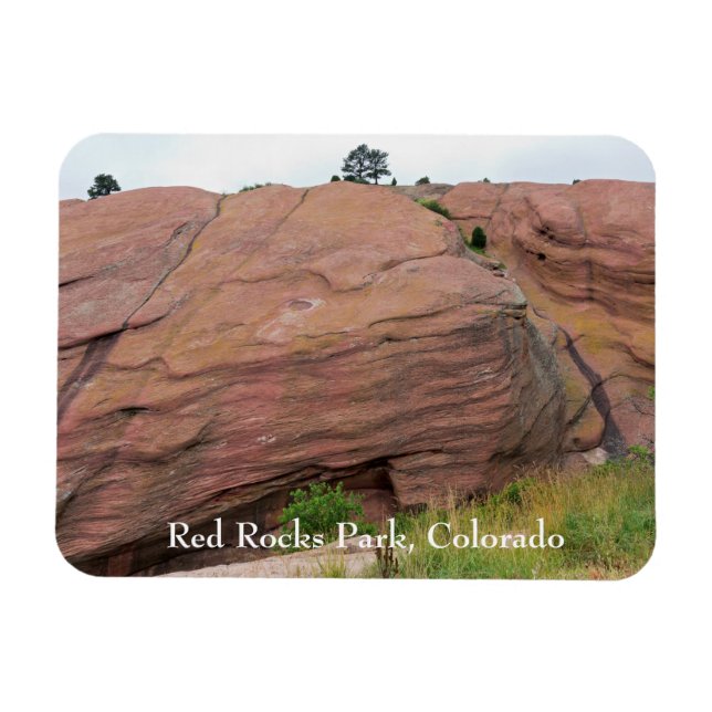 Red Sandstone Monolith at Red Rocks Magnet (Horizontal)
