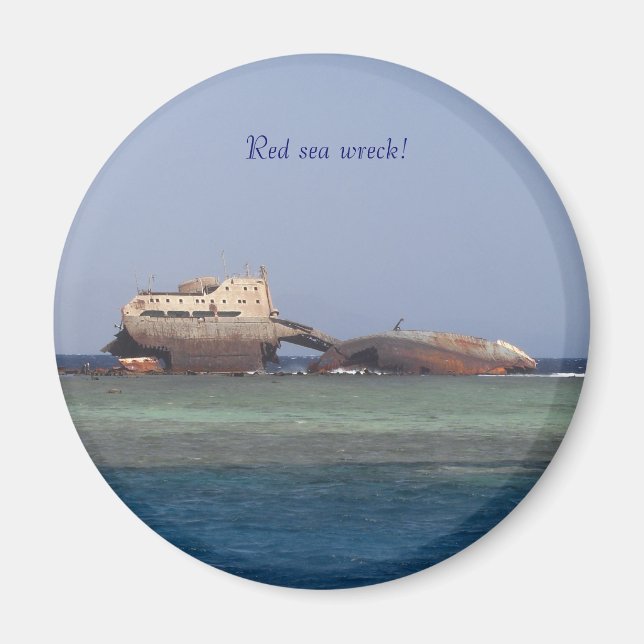 Red sea wreck. magnet (Front)