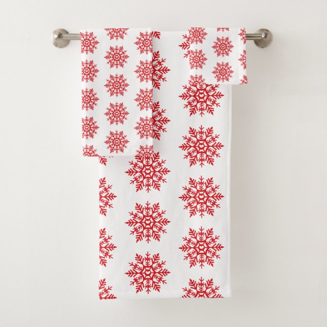 Red Snowflake Pattern Bath Towel Set (Insitu)