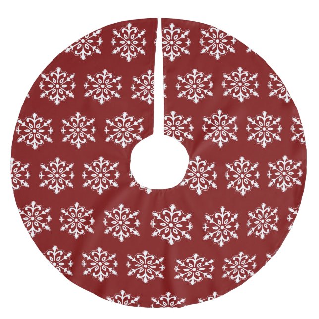 Red Snowflake Tree Skirt (Front)