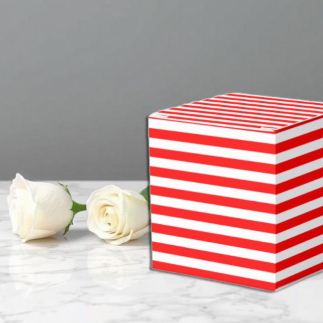 Red Stripes Favour Box (Creator Uploaded)