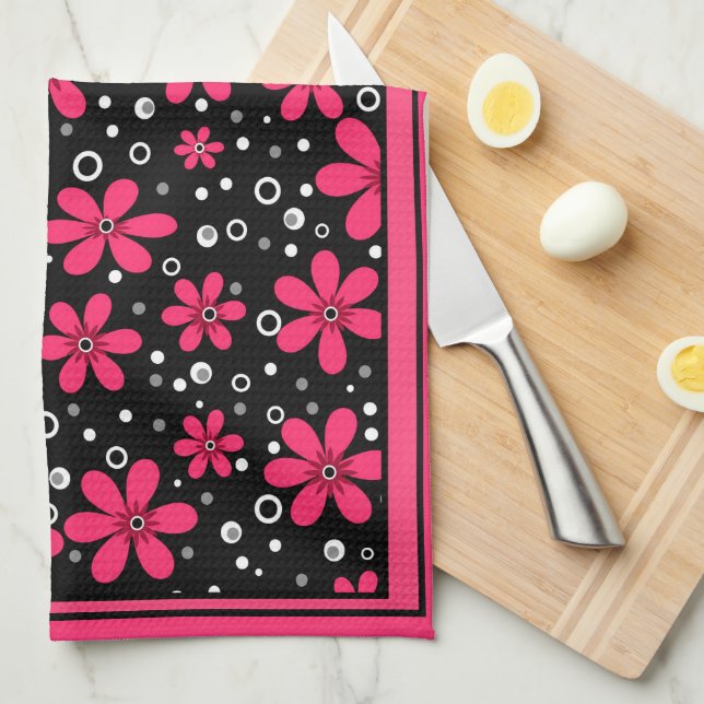 red towel with flower border (Quarter Fold)