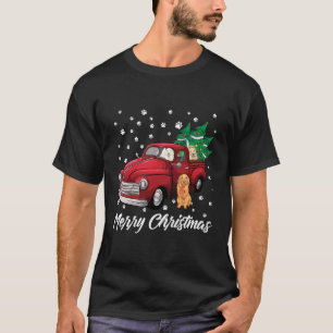 Red Truck Merry Christmas Tree Golden Retriever Ch T-Shirt