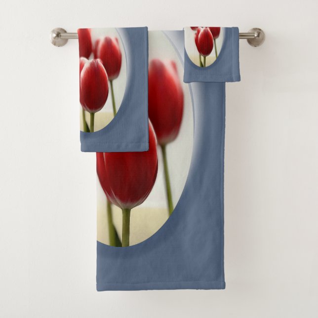 Red tulips bath towel set (Insitu)