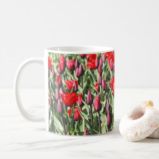 Red tulips coffee mug (With Donut)