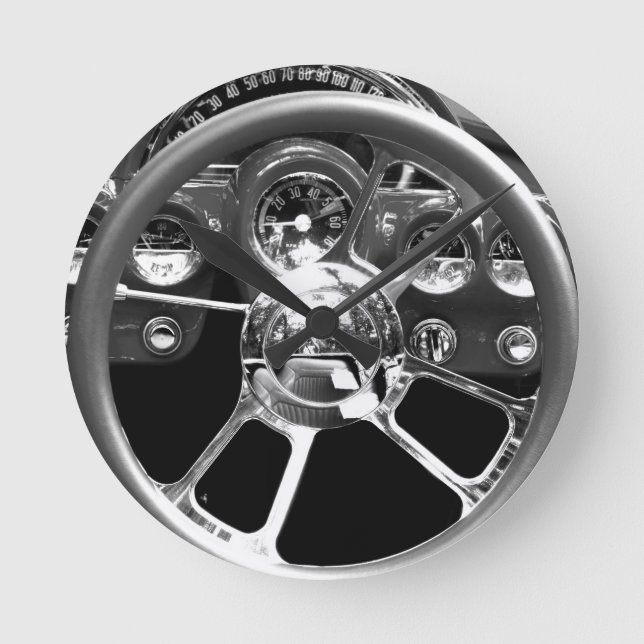 Red Wheel Round Clock (Front)