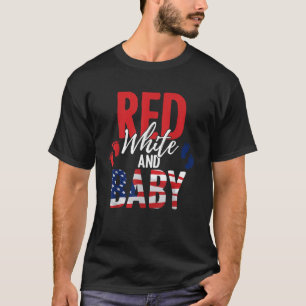 Red White Baby Announcement 4th of July New Mum Da T-Shirt