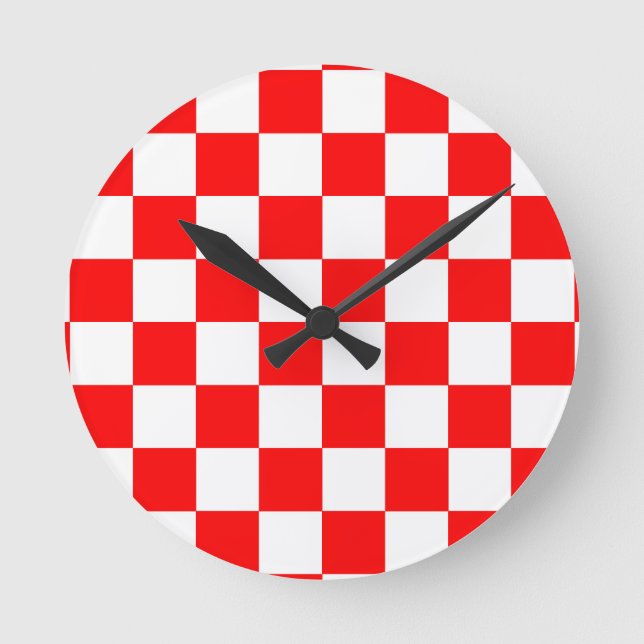 Red White Chequered Check Pattern Round Clock (Front)