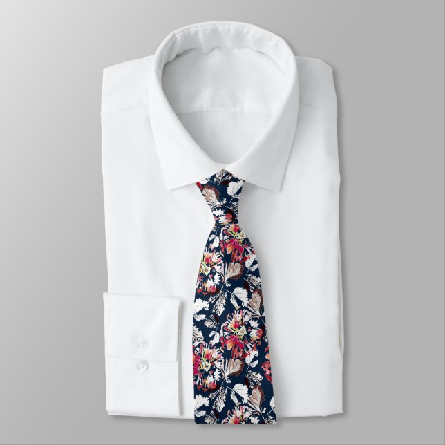 Red, white flowers on blue. tie (Tied)