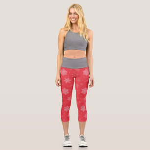 Red White Snowflakes Winter Season Christmas Vibes Capri Leggings