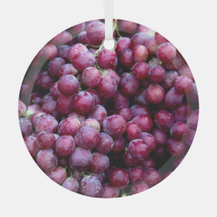 Red Wine Grapes: Luscious Background. Glass Tree Decoration