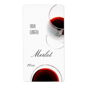 Red wine in a glass wine label