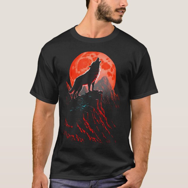 Red Wolf Howling At The Moon Forest Wild Animals L T-Shirt (Front)