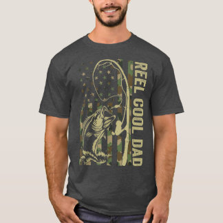 Reel Cool Dad American Flag Camoue Fishing Fathers T-Shirt