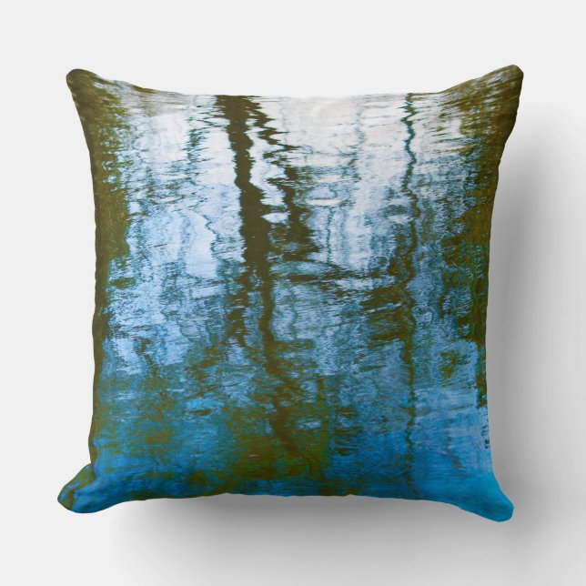 Refelctions in the Water Cushion (Front)