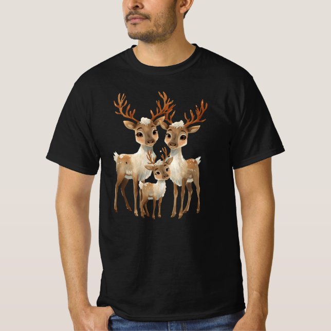 Reindeer Family – Cute Christmas Winter Animal Des T-Shirt (Front)