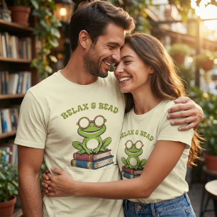 Relax & Read Cute Frog on Books Funny Bookworm T-Shirt