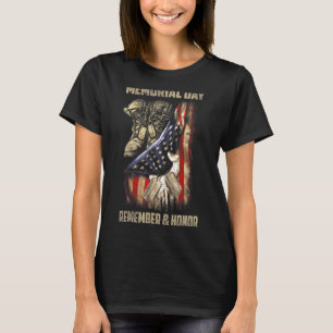 Remember And Honour Veterans Day Patriotic America T-Shirt