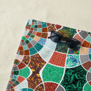Repetition of images with slight fractal effect beach towel