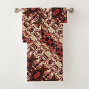 Repetition of shapes with woody tones and stains bath towel set