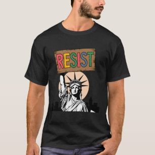 Resist Resistance Statue of Liberty Retro Vintage T-Shirt