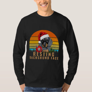 Resting Dachshund Dog Face Merry Christmas Retro T-Shirt
