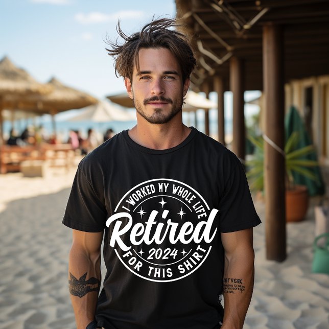 Retired 2024 Retirement Men Women Humour T-Shirt (Creator Uploaded)