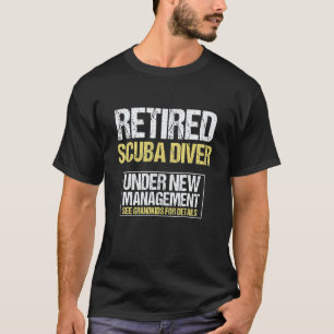 Retired Scuba Diver See Grandkids For Details Men T-Shirt