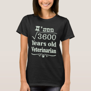 Retired veterinary doctor, retirement, veterinary T-Shirt
