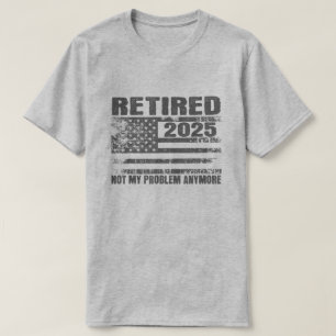 Retirement 2025 USA Flag Retired 2025 Men Women T-Shirt