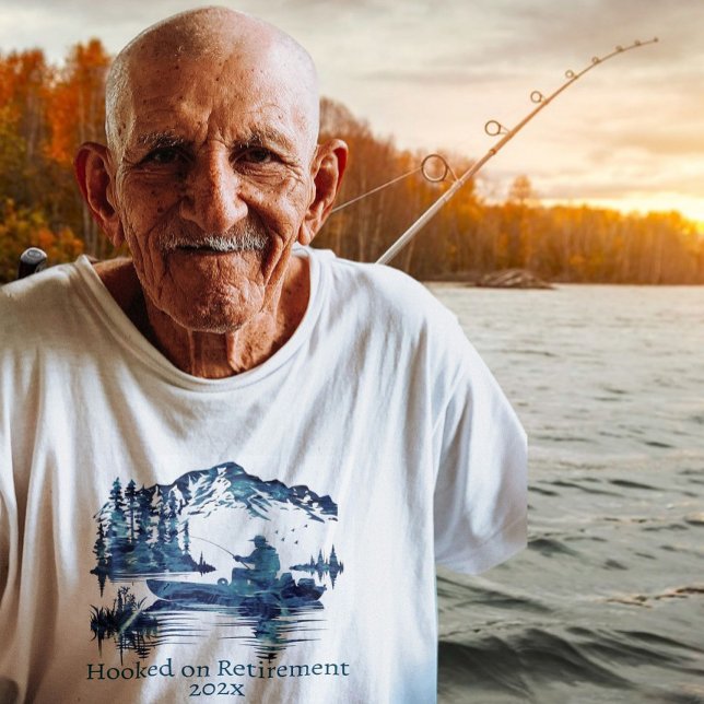 Retirement fishing Grandpa Old Elderly Retiree Dad T-Shirt (Creator Uploaded)