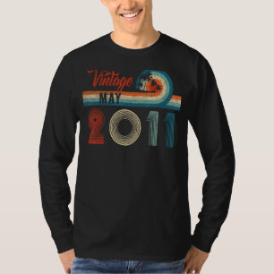 Retro 11 Birthday Vintage May 2011 11 Years Old T-Shirt
