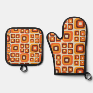 Retro 1970s Mid Century Orange and Brown Geometric Oven Mitt & Pot Holder Set