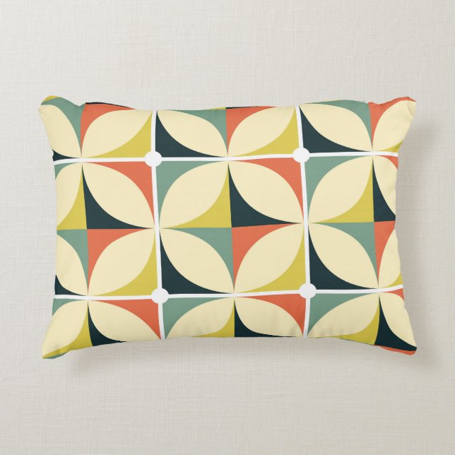 Retro 60's 70's geometric pattern. decorative cushion (Front)