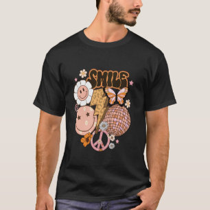 Retro 70s Floral Happy Smiling Smile Face Daisy Fl T-Shirt