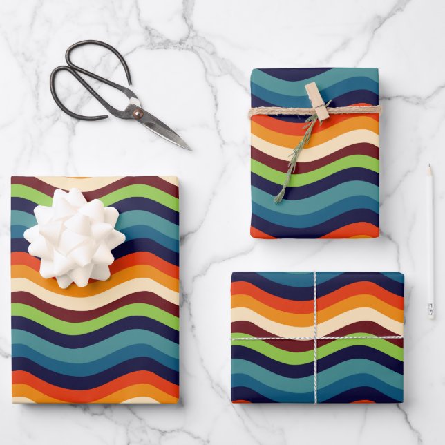 Retro 70s wavy stripes wrapping paper sheet (Front)