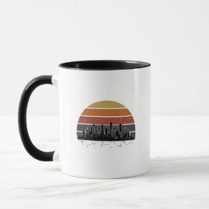 Retro 80s City Skyline Sunset Vintage Cityscape T- Mug