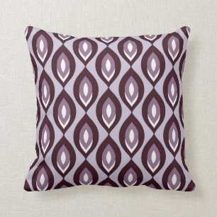 Retro Abstract Leaf Pattern Plum Cushion