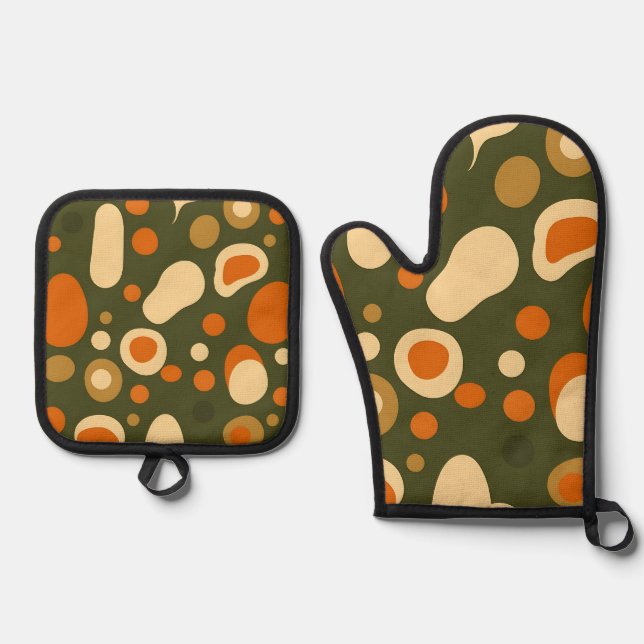 Retro Abstract Organic Shapes Pattern Oven Mitt & Pot Holder Set (Front)