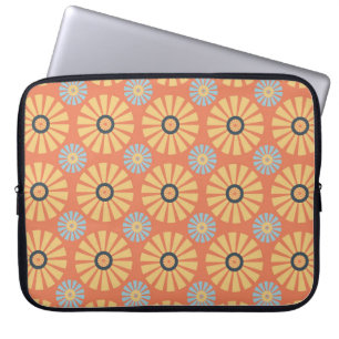 Retro Abstrat Blue and Orange Daisies Pattern Laptop Sleeve