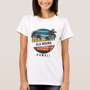 Retro Ala Moana Beach Hawaii Surfboard Surfing T-Shirt