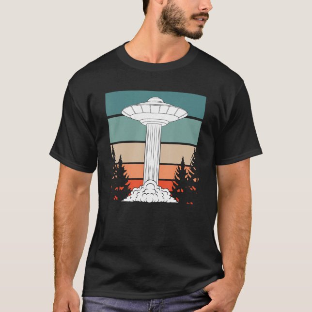 Retro Alien Abduction UFO Believer Science Fiction T-Shirt (Front)