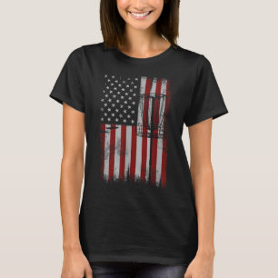 Retro American Flag Disc Golf Gift for Men Disc Go T-Shirt
