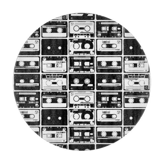 Retro audio tapes, old-fashioned pattern. cutting board (Front)