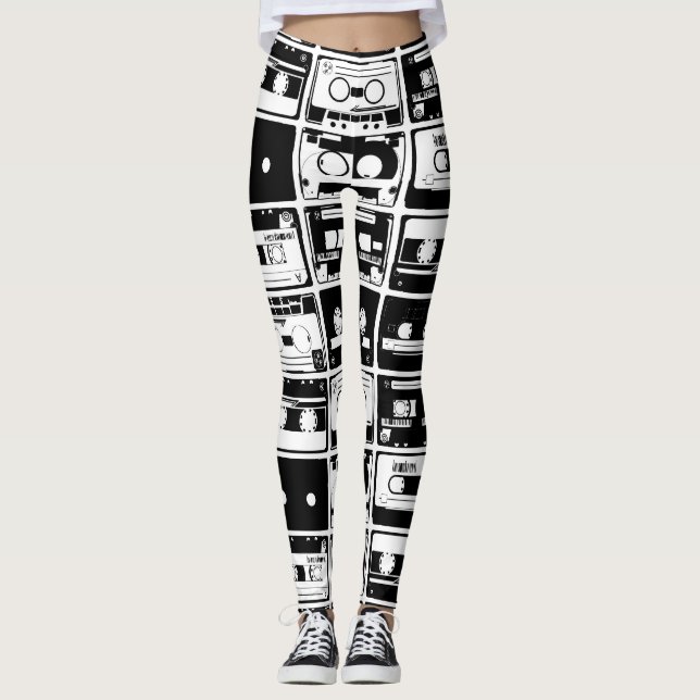 Retro audio tapes, old-fashioned pattern. leggings (Front)