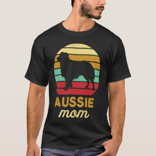 Retro Australian Shepherd Mum  Pet Aussie Mum Dog  T-Shirt