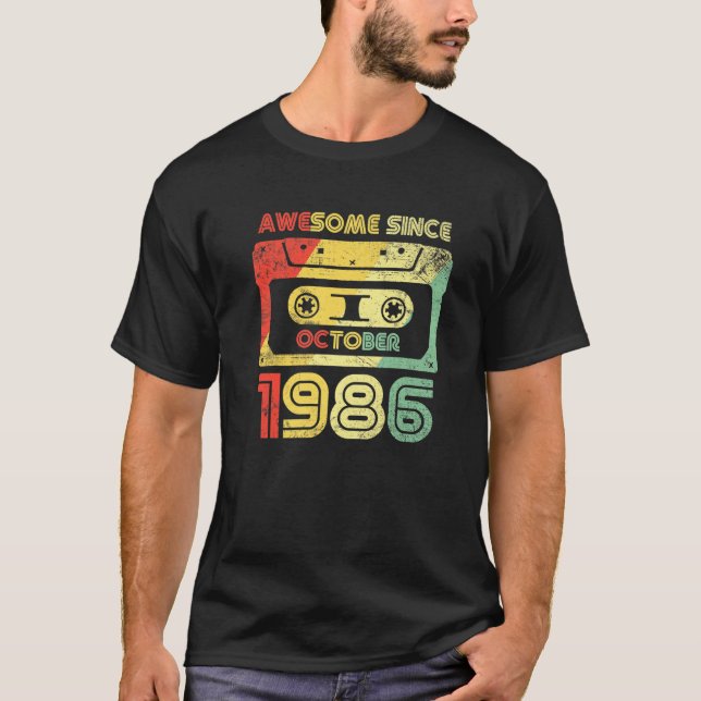 Retro Awesome Since October 1986 35Th Birthday Gif T-Shirt (Front)
